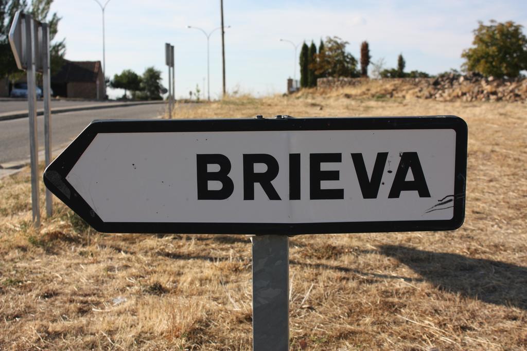 בית הארחה Brieva 	Casas De La Fuente מראה חיצוני תמונה
